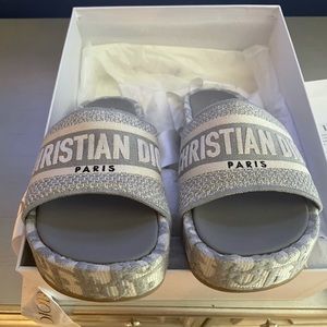 Dior Dway Platform Slides